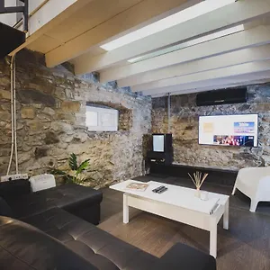 Duplex Con Diseno Perfecto Teletrabajar Y Cerca Del Metro , Bilbao Spain