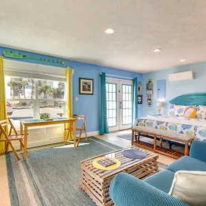 Pcb With Private Patio Steps To Beach! , Panama City Beach United States
